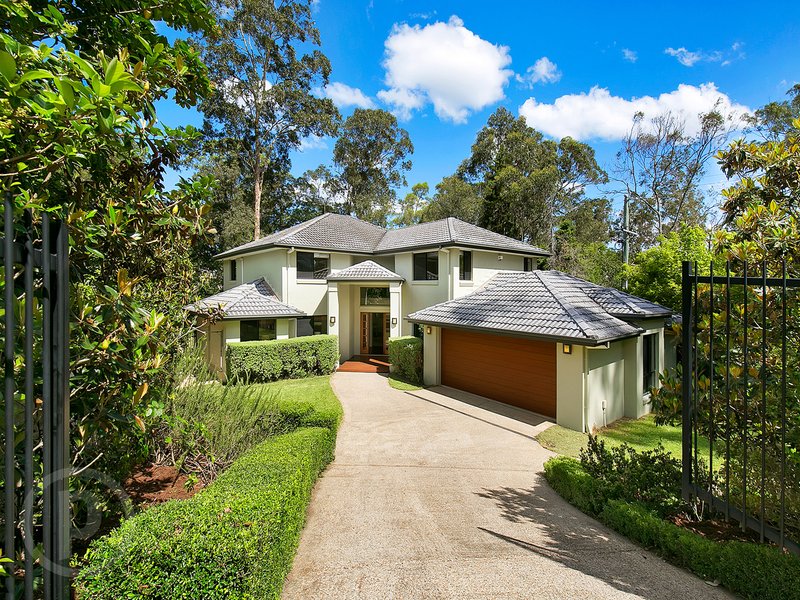 5 Amberelle Place, Chapel Hill QLD 4069