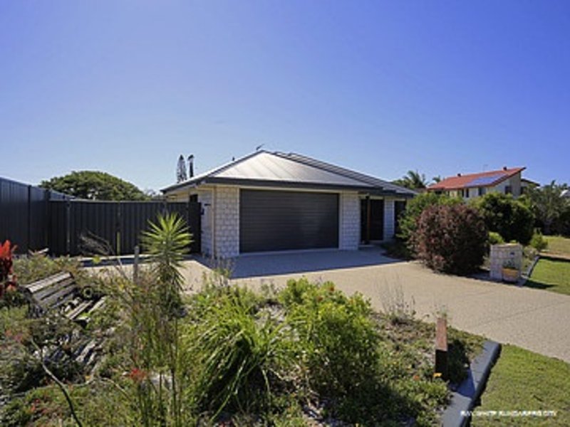 Photo - 5 Amronel Close, Innes Park QLD 4670 - Image 2