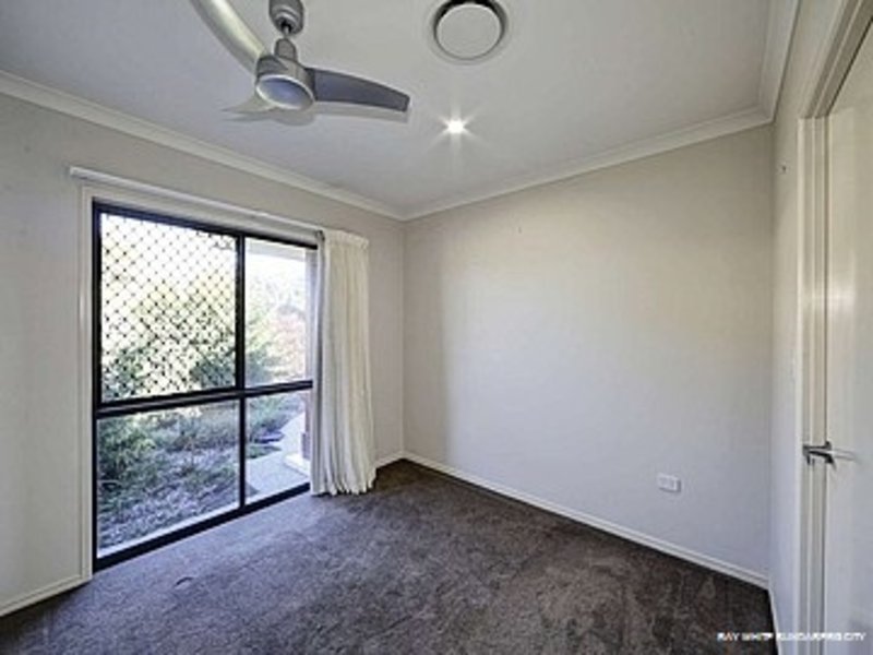 Photo - 5 Amronel Close, Innes Park QLD 4670 - Image 14