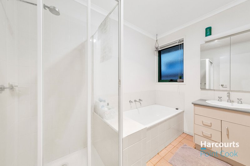 Photo - 5 Andrew Chirnside Avenue, Seabrook VIC 3028 - Image 21