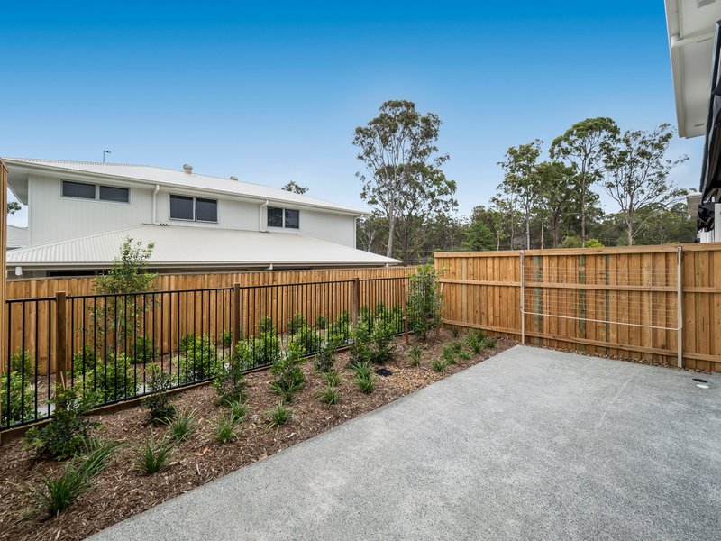 Photo - 5 Angela Way, Pimpama QLD 4209 - Image 4