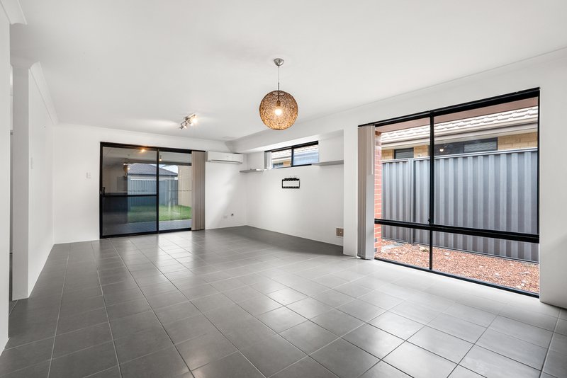 Photo - 5 Angerton Mews, Baldivis WA 6171 - Image 7