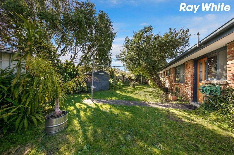 Photo - 5 Ann Crescent, Pakenham VIC 3810 - Image 12