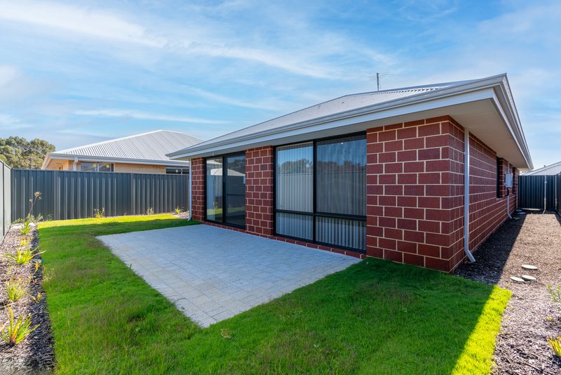 Photo - 5 Annabelle Way, Baldivis WA 6171 - Image 19