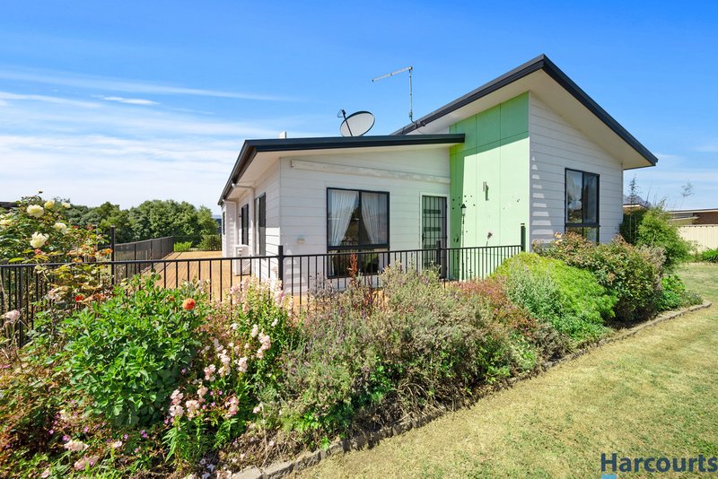 Photo - 5 Annie Place, Sheffield TAS 7306 - Image 3