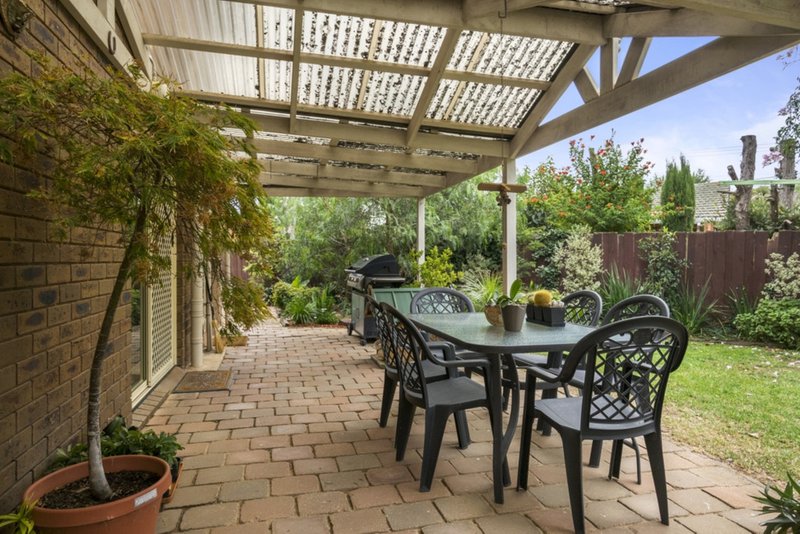 Photo - 5 Anton Close, Werribee VIC 3030 - Image 14