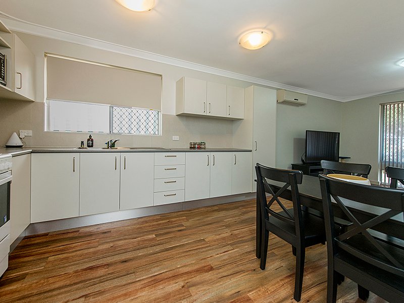 Photo - 5 Apollo Way, Carlisle WA 6101 - Image 4