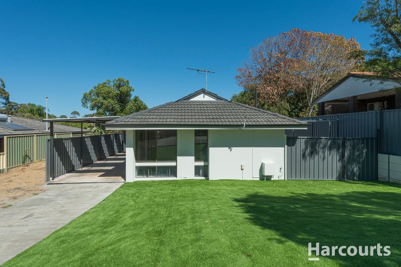 Photo - 5 Argus Close, Craigie WA 6025 - Image 2