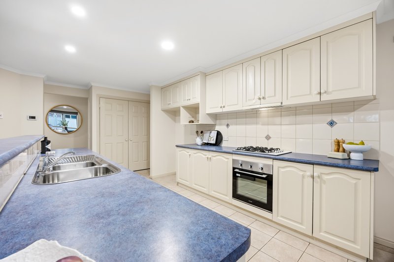 Photo - 5 Argyle Crescent, Alfredton VIC 3350 - Image 7
