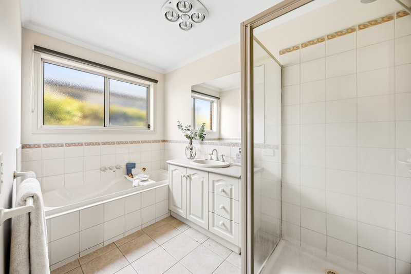 Photo - 5 Argyle Crescent, Alfredton VIC 3350 - Image 18