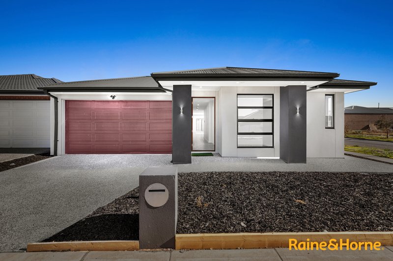 Photo - 5 Arkbar Avenue, Deanside VIC 3336 - Image 1