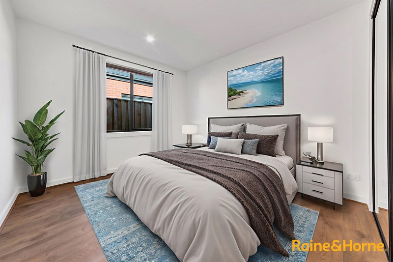 Photo - 5 Arkbar Avenue, Deanside VIC 3336 - Image 13