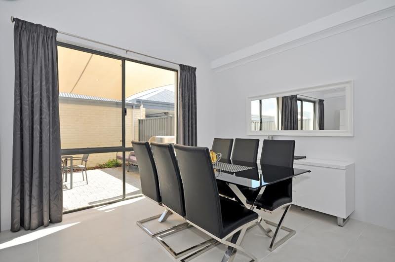 Photo - 5 Arley Lane, Brabham WA 6055 - Image 11