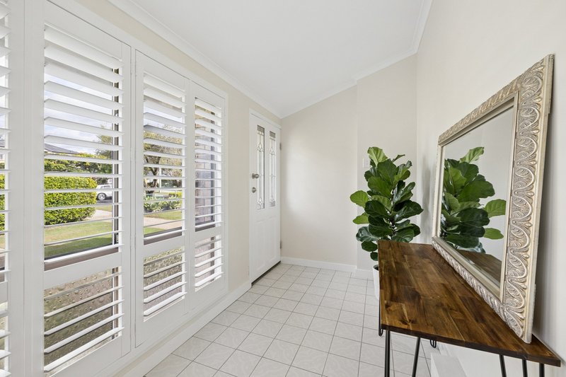 Photo - 5 Armstrong Street, Clontarf QLD 4019 - Image 6
