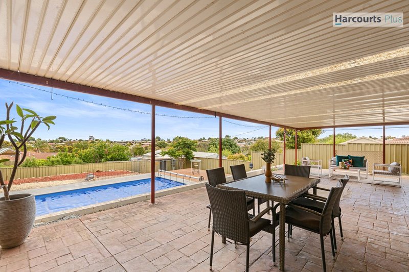 Photo - 5 Aroona Road, Hallett Cove SA 5158 - Image 15