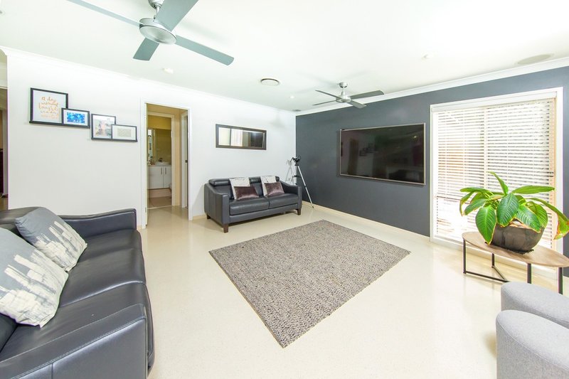 Photo - 5 Ascort Street, Murarrie QLD 4172 - Image 7