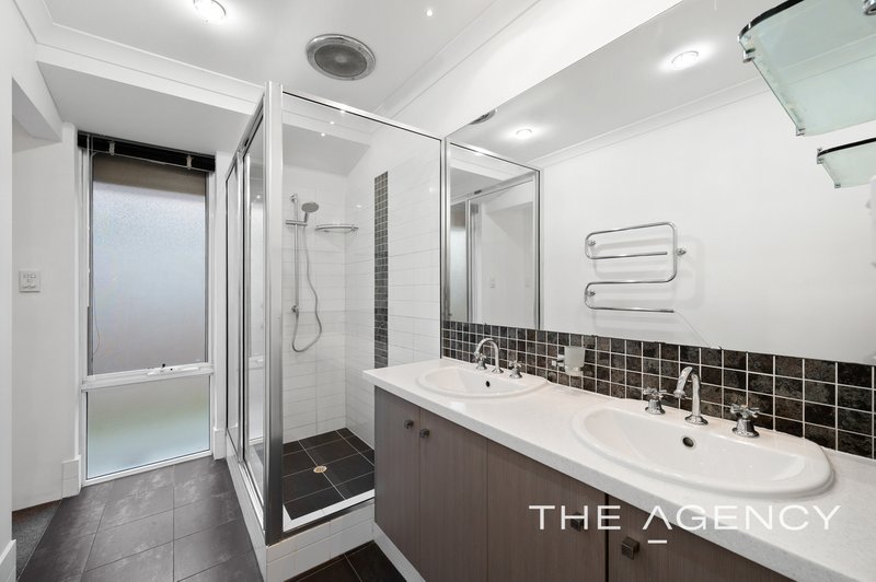 Photo - 5 Ascot Lane, Harrisdale WA 6112 - Image 22
