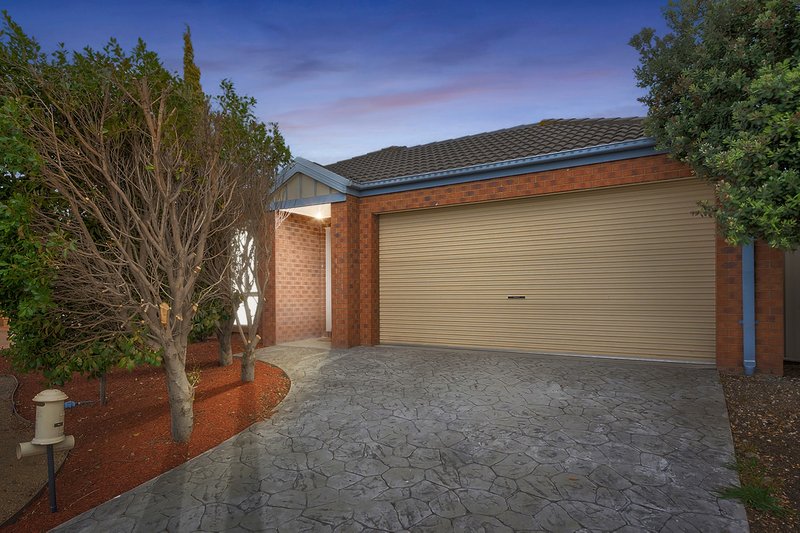 5 Ashby Lane, Caroline Springs VIC 3023