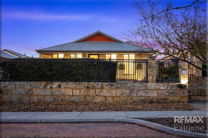 Photo - 5 Ashcott Gate, Butler WA 6036 - Image 2