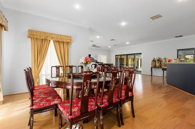 Photo - 5 Ashmore Avenue, Canning Vale WA 6155 - Image 10