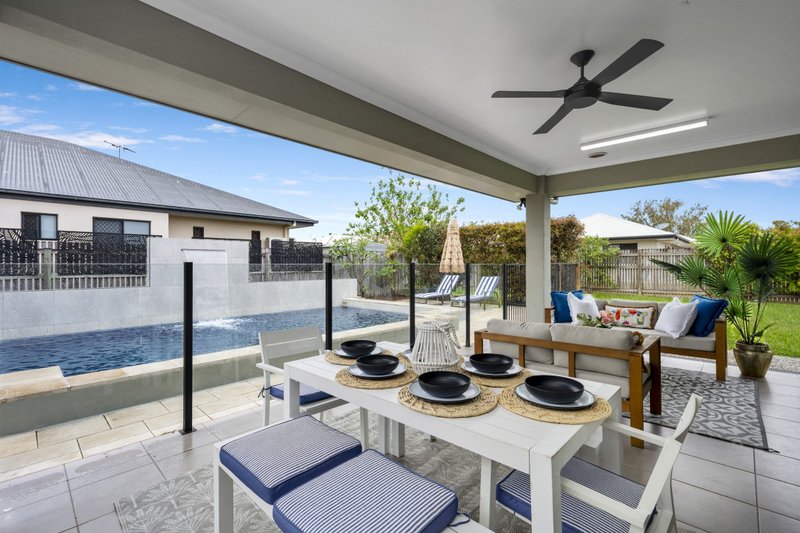 Photo - 5 Ashmore Crescent, Burdell QLD 4818 - Image 3