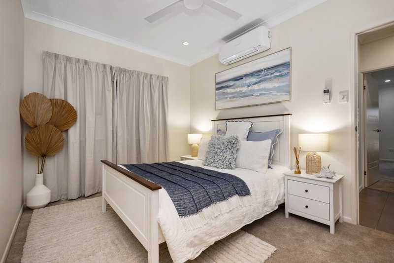 Photo - 5 Ashmore Crescent, Burdell QLD 4818 - Image 8