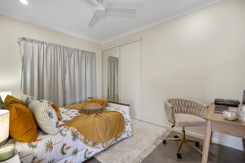 Photo - 5 Ashmore Crescent, Burdell QLD 4818 - Image 10