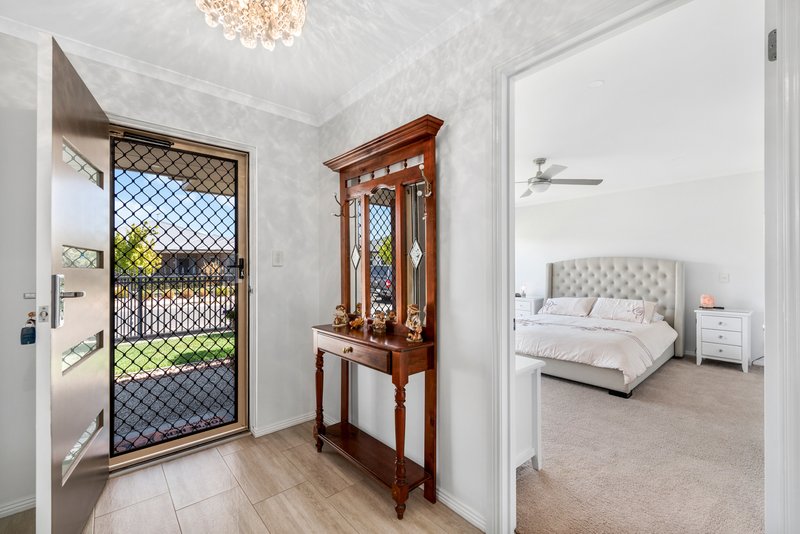 Photo - 5 Ashwin Street, Angle Vale SA 5117 - Image 3