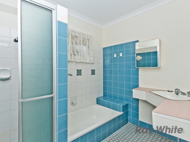 Photo - 5 Aspleybank Street, Aspley QLD 4034 - Image 13