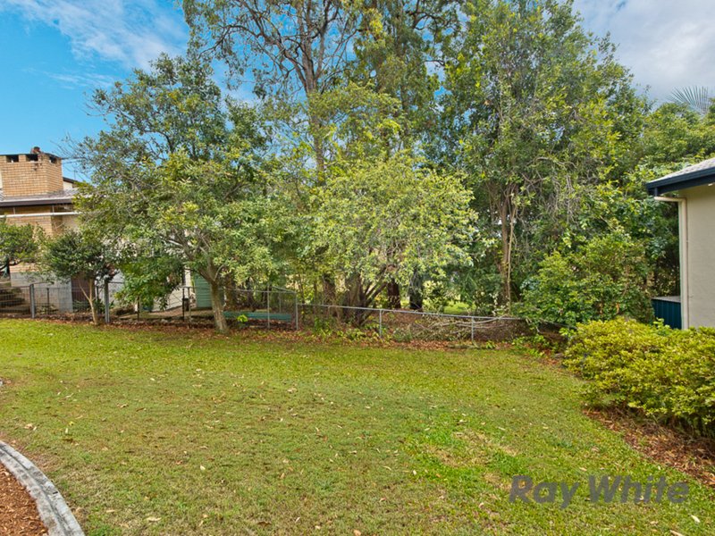 Photo - 5 Aspleybank Street, Aspley QLD 4034 - Image 15