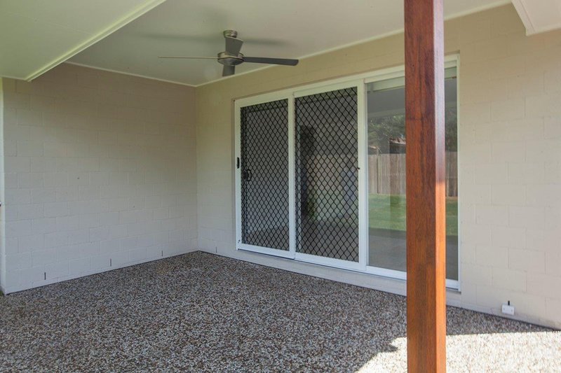 Photo - 5 Astartea Street, Deebing Heights QLD 4306 - Image 12