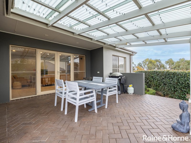 Photo - 5 Augusta Close, Robin Hill NSW 2795 - Image 15