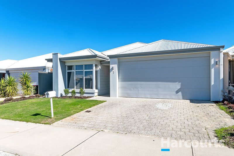 Photo - 5 Aureate Way, Eglinton WA 6034 - Image 3