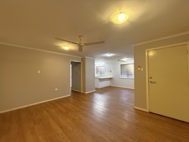 Photo - 5 Ausburn Place, Nickol WA 6714 - Image 5