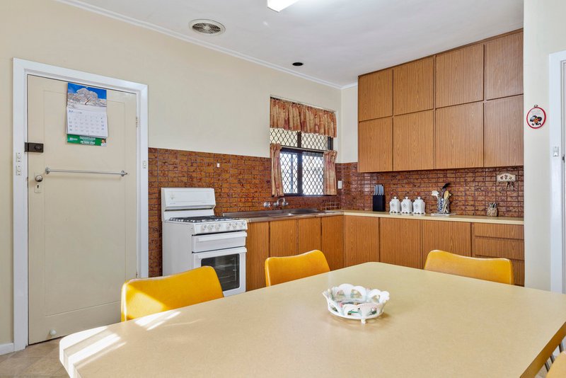 Photo - 5 Austral Avenue, Clearview SA 5085 - Image 5
