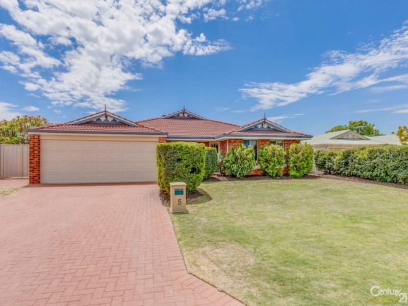 5 Autumn Crescent, Thornlie WA 6108