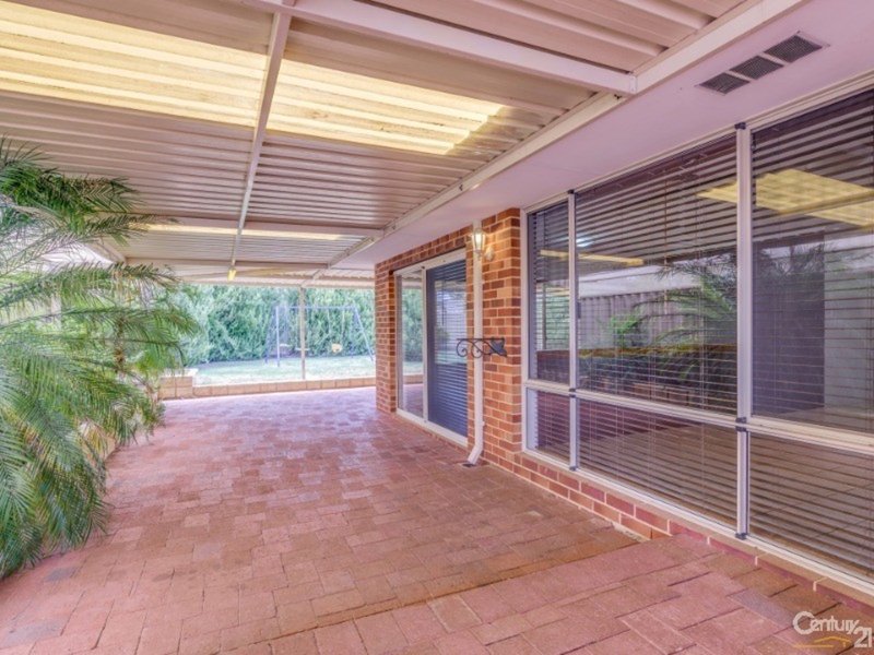 Photo - 5 Autumn Crescent, Thornlie WA 6108 - Image 20