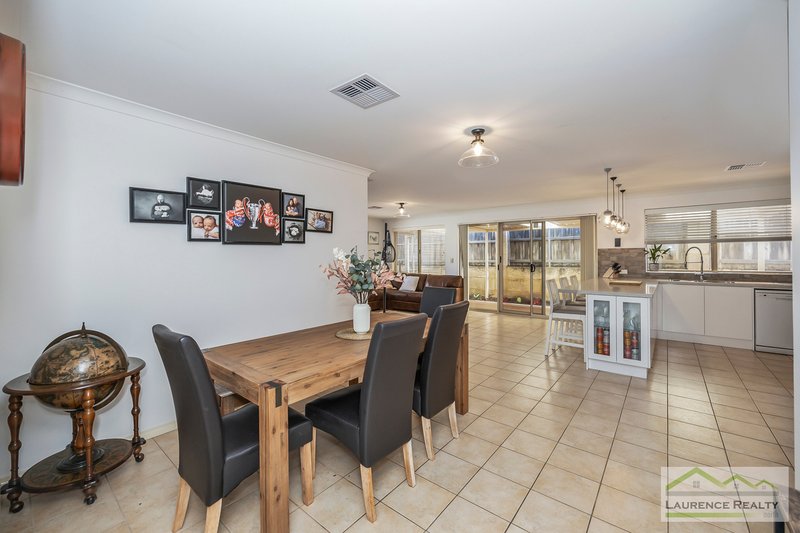 Photo - 5 Ayr Way, Mindarie WA 6030 - Image 8