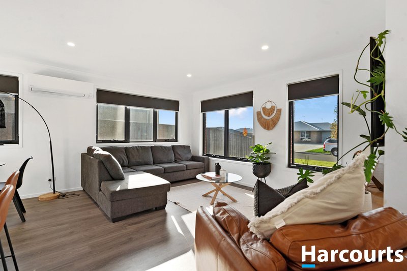 Photo - 5 Ayrshire Avenue, Latrobe TAS 7307 - Image 2