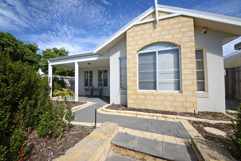 5 Azure Mews, Yanchep WA 6035