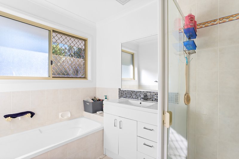 Photo - 5 Azure Street, Goodna QLD 4300 - Image 8