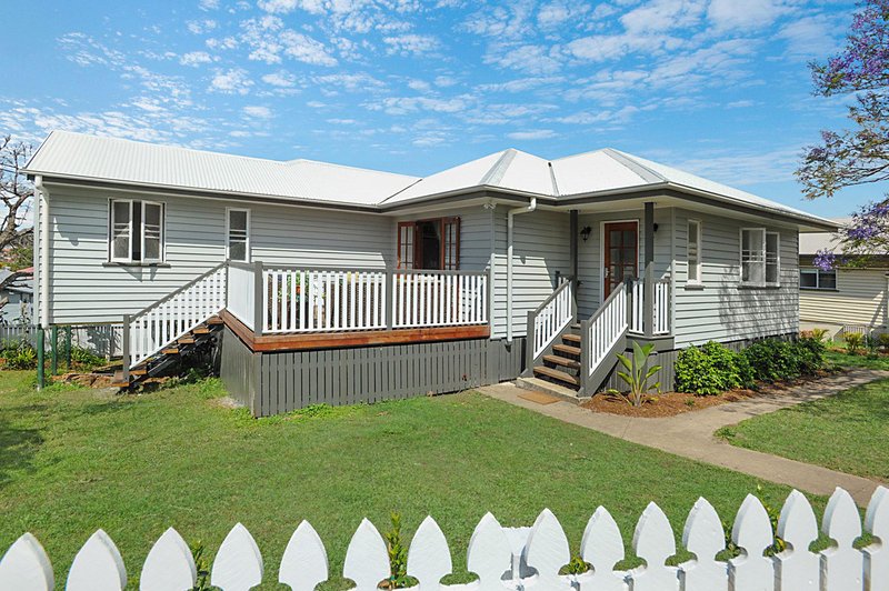 Photo - 5 Baden Powell Street, Everton Park QLD 4053 - Image 2