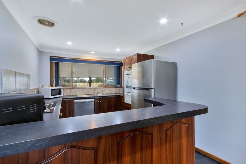Photo - 5 Bailey Road, Two Wells SA 5501 - Image 7