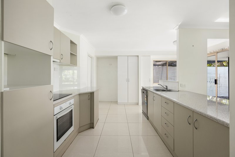 Photo - 5 Bairnsdale Street West , Buderim QLD 4556 - Image 5