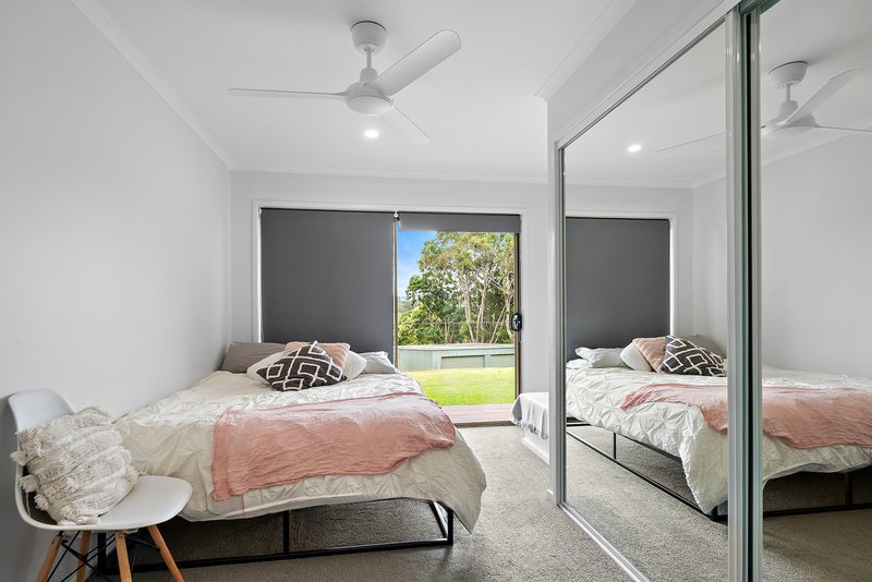 Photo - 5 Balcombe Court, Nambour QLD 4560 - Image 6