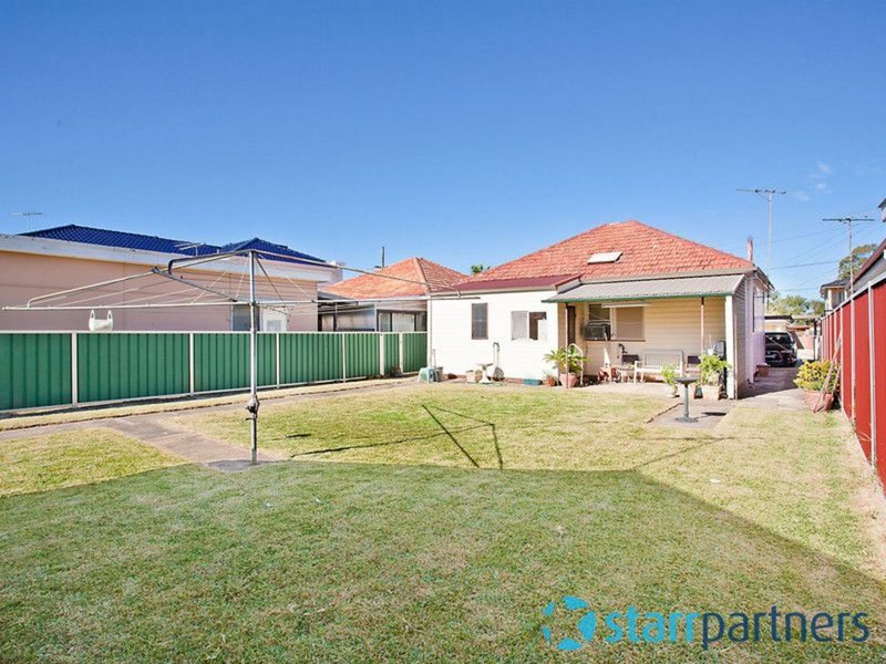 Photo - 5 Banksia Street, Granville NSW 2142 - Image 7