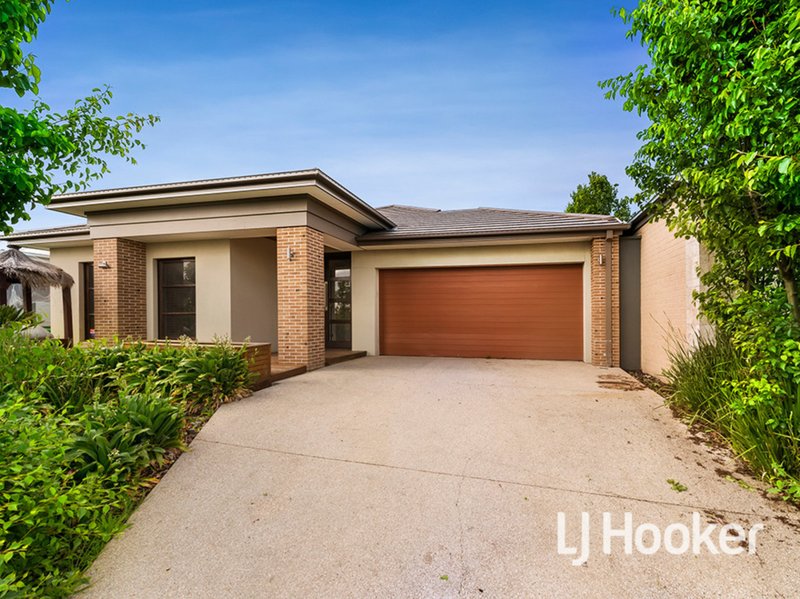 5 Bankton Avenue, Cranbourne East VIC 3977