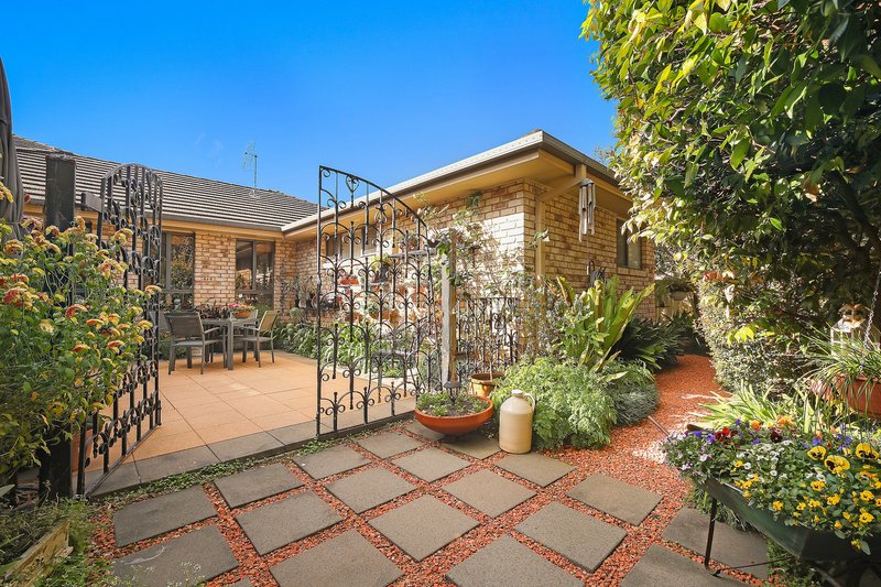 Photo - 5 Bannister Drive, Erina NSW 2250 - Image 4