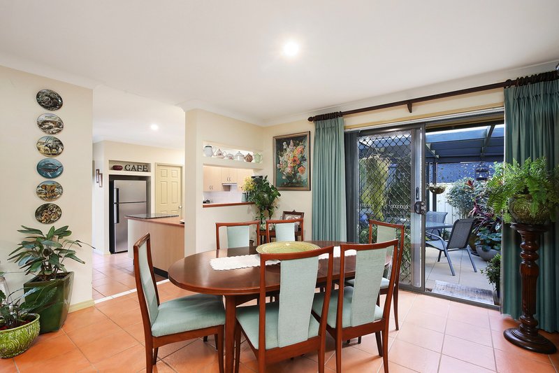 Photo - 5 Bannister Drive, Erina NSW 2250 - Image 7