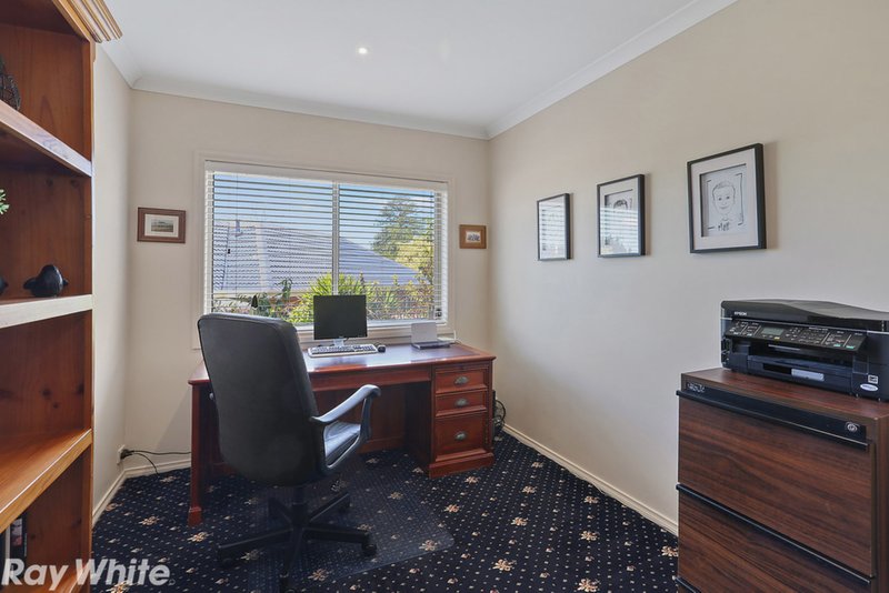 Photo - 5 Banyan Court, Waurn Ponds VIC 3216 - Image 7